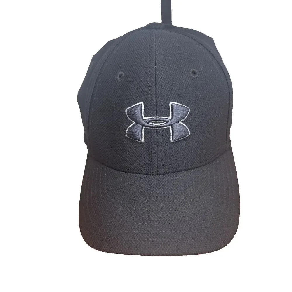 Under Armour Youth Boys Hat Cap Fitted S/M Black Classic Fit Mesh Logo Baseball